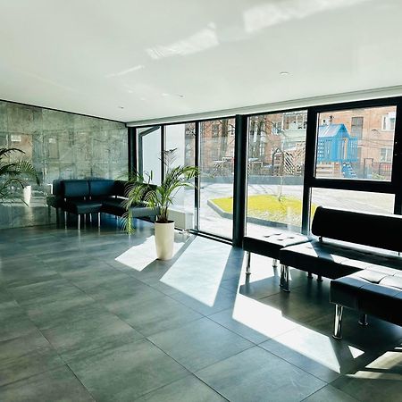 Designer Apartments In The City Center Rivne Kültér fotó