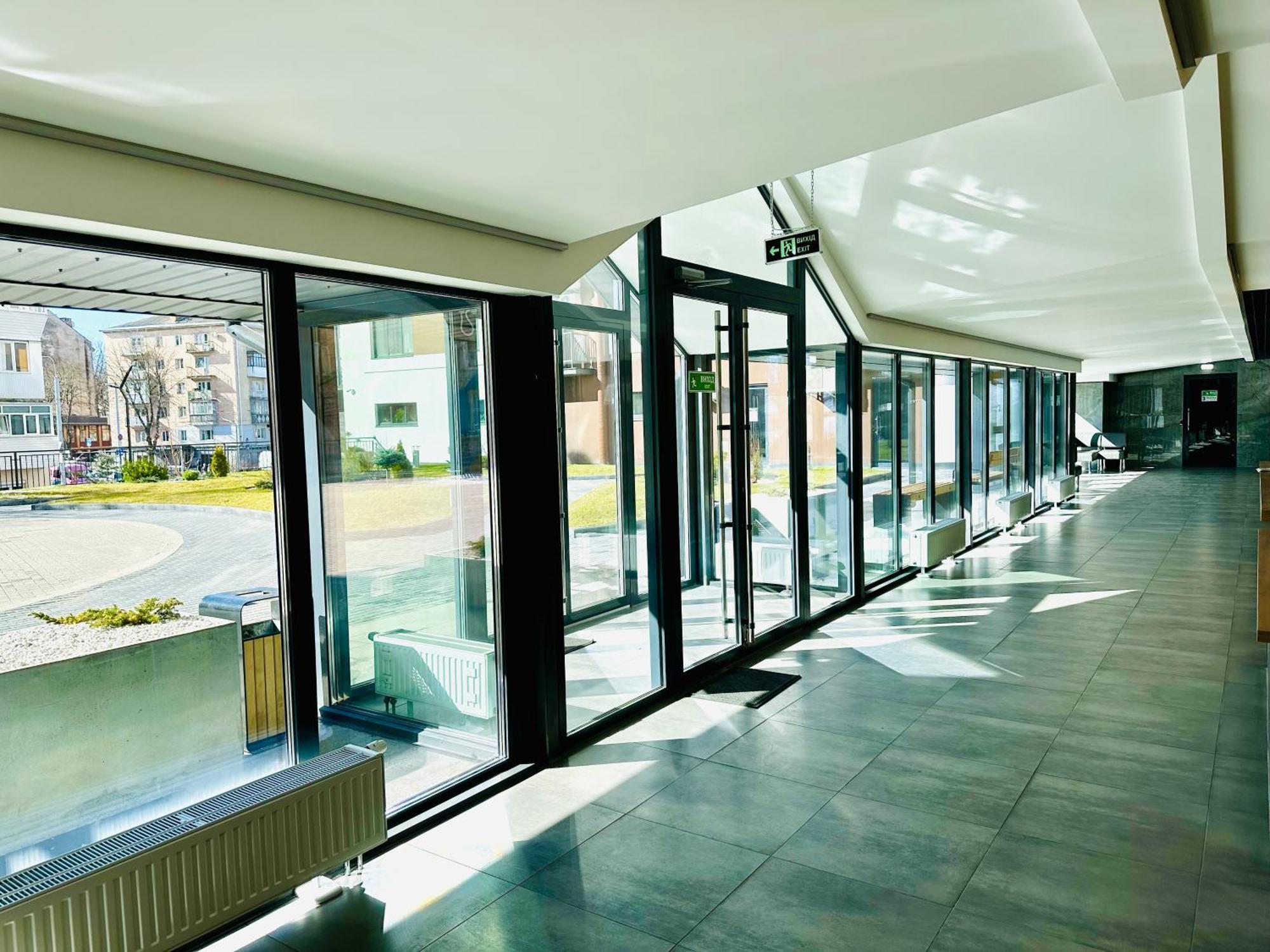 Designer Apartments In The City Center Rivne Kültér fotó